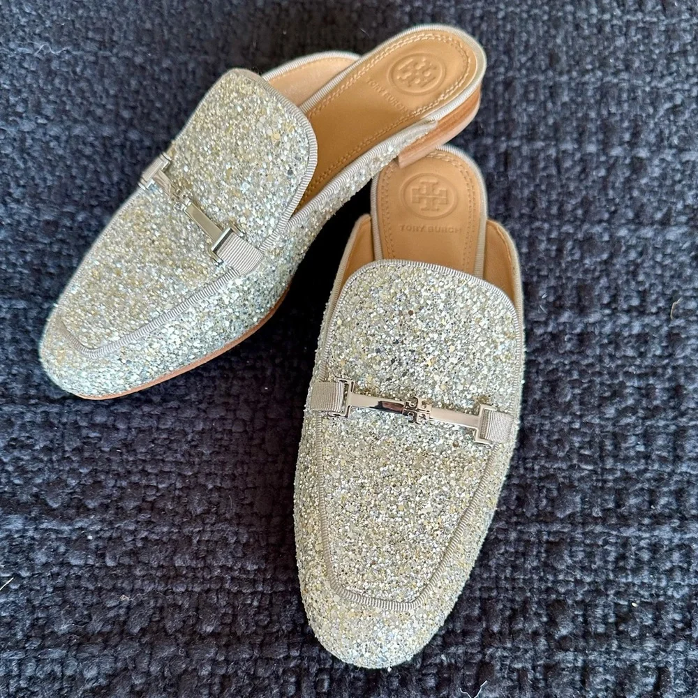 TORY BURCH Amelia Silver Sparkly/Sequin Backless Loafer/Mule